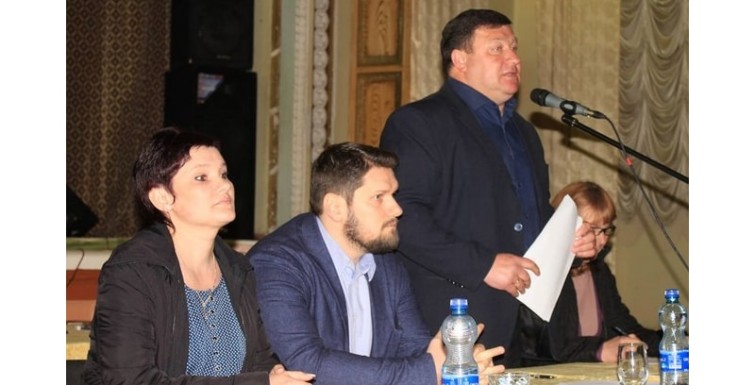 Александр Урбанский проинспектировал бюджетные учреждения своего округа и ответил на вопросы граждан