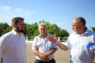 Александр Урбанский проинспектировал ремонт дорог в Измаильском районе